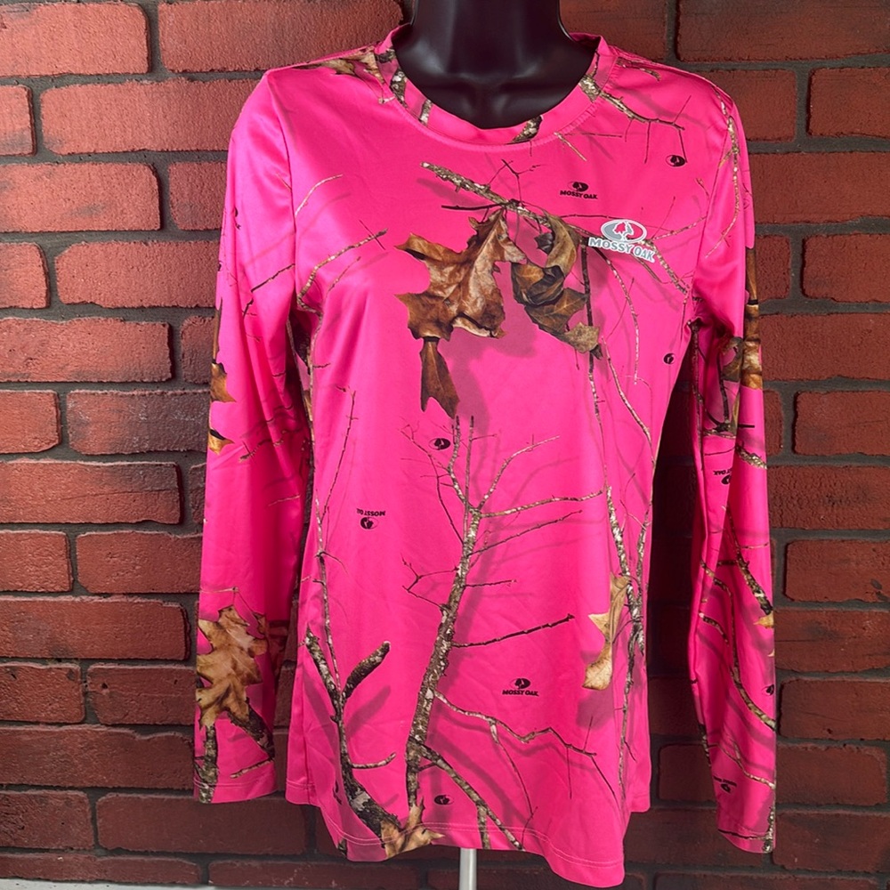 Mossy Oak Shirt Womans Small Pink‎ Wood Camo